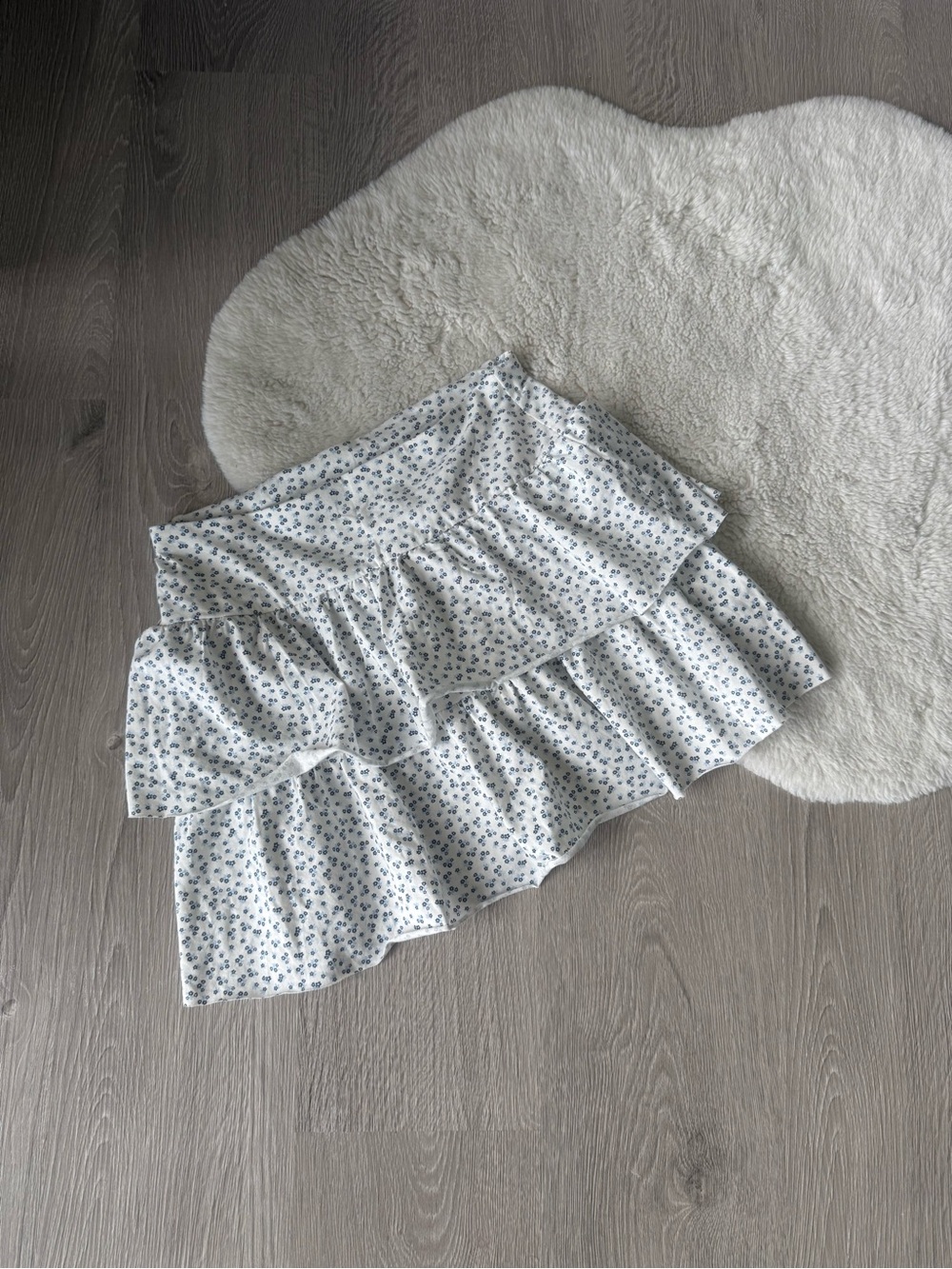 H&M White Tiered Recycled Cotton Floral Skirt